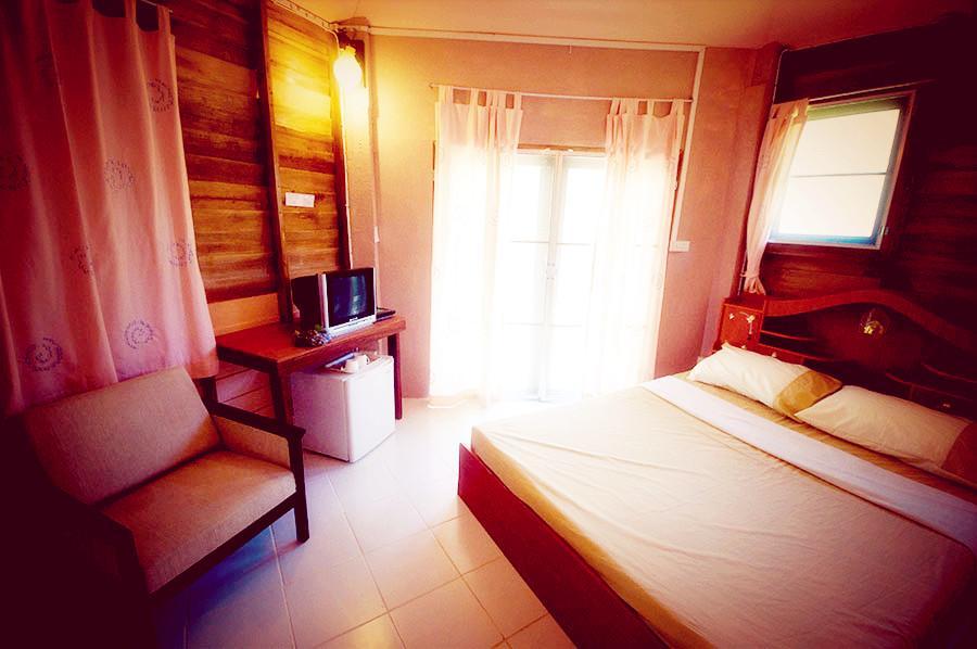 Red Z Cool Mountain Khao Kho Exterior foto